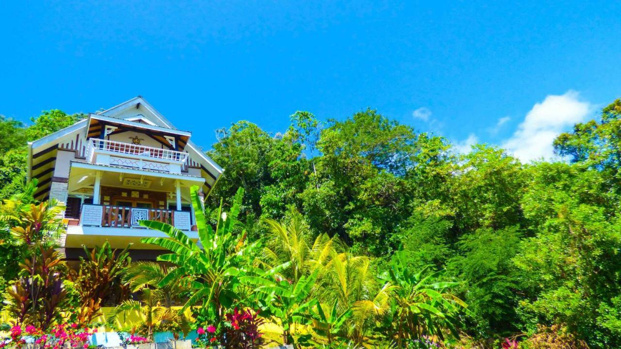 Mouggae Blues Villas 博瓦隆 外观 照片